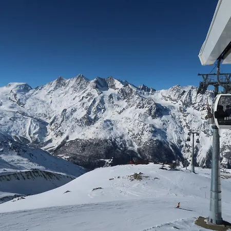 Ferienhaus Alpenperle Saas301 Apartmán *